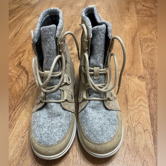 Sorel Explorer™ Joan Leather Boot - Picture 3 of 4